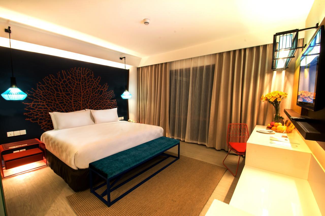 ฮิว โฮเทล แอนด์ รีสอร์ต โบราเคย์ เมเนจ บาย เอชไอไอ Hotel Manoc-Manoc ภายนอก รูปภาพ