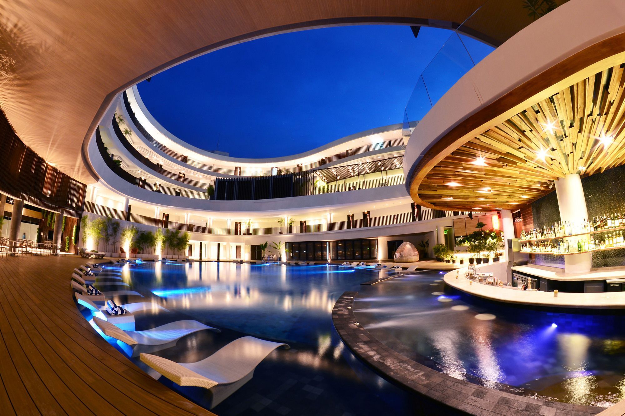ฮิว โฮเทล แอนด์ รีสอร์ต โบราเคย์ เมเนจ บาย เอชไอไอ Hotel Manoc-Manoc ภายนอก รูปภาพ